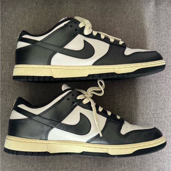11 Women’s Vintage Nike Dunk Low Panda Sneakers - Picture 1 of 7